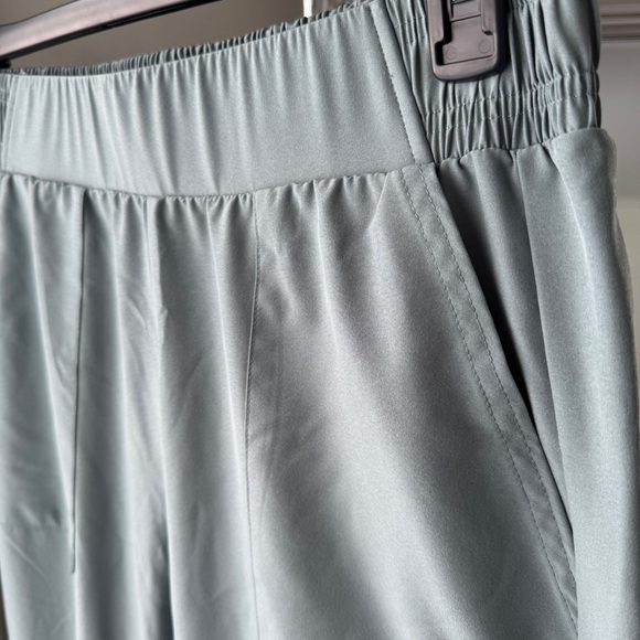 Lularoe • Infinite Joggers - Picture 4 of 11